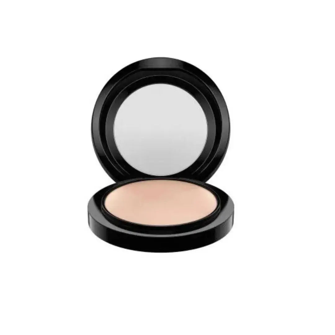 MAC MINERALIZE SKIN FINISH NATURAL POWDER IN MEDIUM 10g