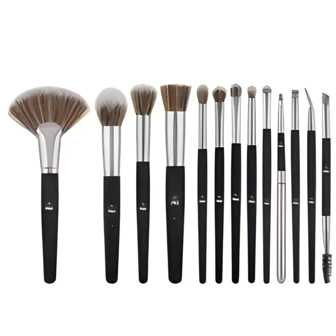 STUDIO PRO 13-PIECE BRUSH SET BY BH COSMETICS