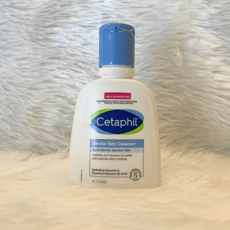 CETAPHIL GENTLE SKIN CLEANSER FOR NORMAL TO DRY SENSITIVE SKIN - 118ML - dermatologists.pk