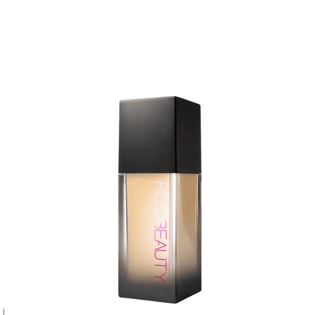 HUDA BEAUTY FAUXFILTER FOUNDATION IN 35 ml # 130 PANNA COTTA