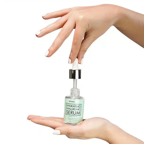 Hydrating hyaluronic serum