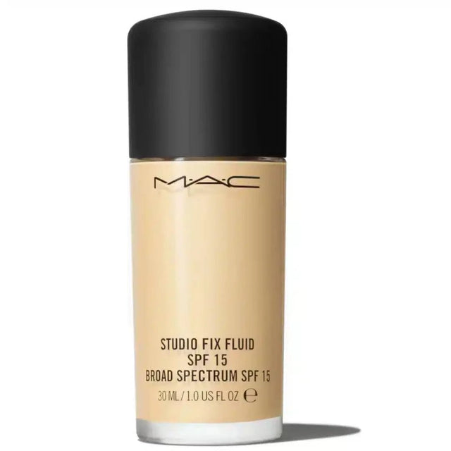 MAC STUDIO FIX FLUID FOUNDATION SPF15 NC18 