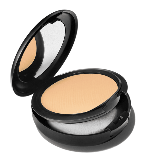 MAC MINERLIZE COMPACT FOUNDATION 10G - SHADE NC30