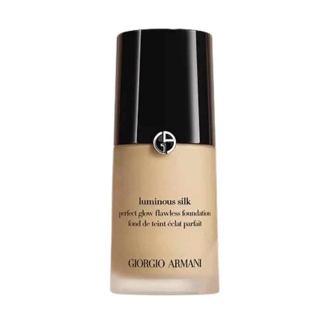 GIORGIO ARMANI LUMINOUS SILK FOUNDATION IN SHADE #3.8 - 30ml